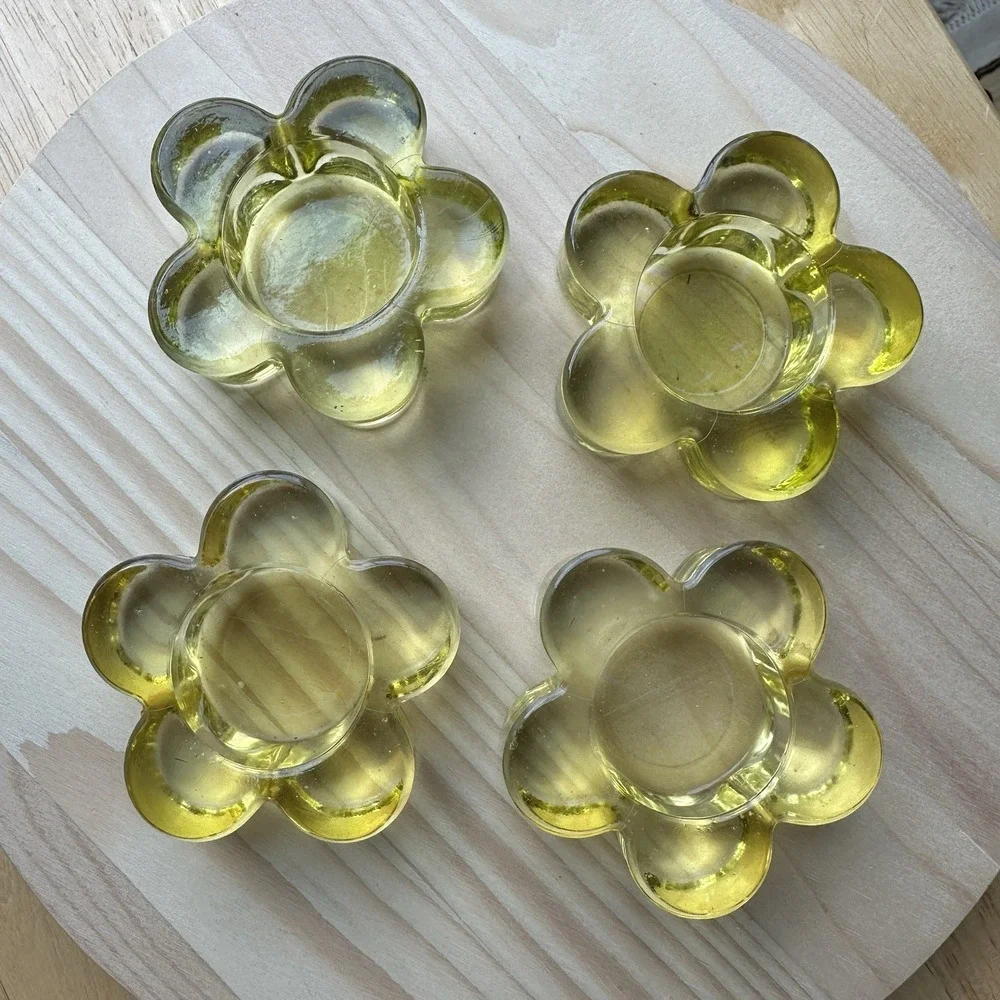 VTG 4 Item Lot Candle Holders 3‎ Inch Style Yellow Art Glass MCM Flower